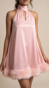 Robe Courte Premium Rose Pâle à Col Halter pour Femme en Satin, Idéale pour l'Été, Tissu Léger, Vente en Gros - Product Image 2