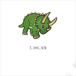 Patch en PVC souple en forme de panda mignon, personnalisé, écologique, thermocollant, pour vêtements, sacs, chapeaux, sacs à dos, cadeau DIY - Product Image 2
