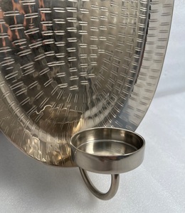 Porte-bougie mural moderne en acier inoxydable avec finition nickel, parfait pour la décoration intérieure de maisons de luxe - Product Image 2
