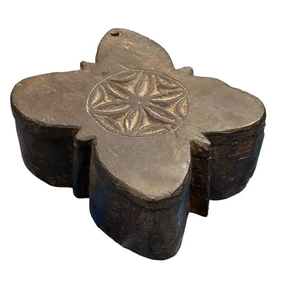 Wholesale Supplier Wood Spice <b>Box</b> Household Seasoning <b>Box</b> ith Carved Center Design Durable <b>Herb</b> Storage Container - Product Image 1