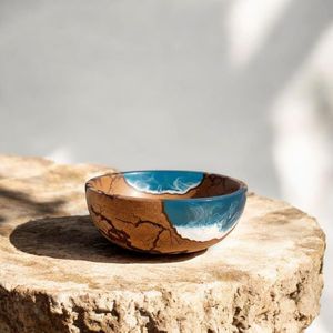 Bol en bois en résine époxy, fait main, durable, sûr pour les aliments, bol de service, décoration de la maison, design minimaliste, respectueux de l'environnement, style côtier - Product Image 1