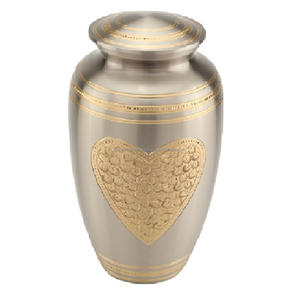 Urnes funéraires pour adultes en laiton de haute qualité et classiques avec de belles urnes funéraires en métal fini étain gravées pour cendres humaines - Product Image 3