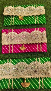 Nuevos y Elegantes Sobres Leheriya Rajasthani, Bolsos de Mano Versátiles de Tela Leheriya Premium, Sobres Shagun - Product Image 3