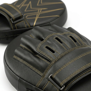 Professional Plain Blank Leather Focus Pads for Boxing MMA Kickboxing Training Durable Hand Target Mitts <b>Adjustable</b> <b>Strap</b> Pads - Product Image 4