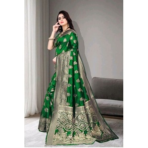 Sari de Seda Banarasi Pura de Primera Calidad con Borde Rico, Estilo Étnico para Fiestas, Bodas y Ocasiones Festivas, Disponible para la Venta - Product Image 1