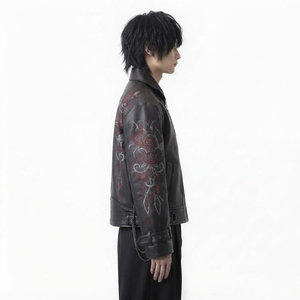 Chaqueta de cuero estilo punk para hombre con bordado floral y cadenas, corte regular, cuello vuelto, para otoño - Product Image 3