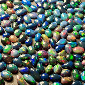 Opales noires éthiopiennes naturelles, pierres précieuses en vrac, formes libres, cabochons polis pour la fabrication de bijoux, vente en gros, pierres en vrac - Product Image 2