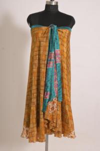 Falda Maxi Cruzada de Seda con Estampado Floral Vintage para Mujer, Diseño Personalizado Hecho a Mano - Product Image 4