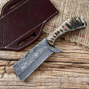 Couteau de boucher en acier Damas de qualité industrielle OEM, manche en corne de taureau, lame pleine longueur, pour le cowboy, la chasse, le camping, avec étui. - Product Image 1