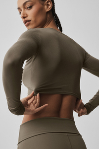 Haut de sport à manches longues pour femme, respirant, extensible, idéal pour le yoga et le fitness - Product Image 4