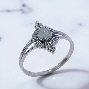 แหวนเงินแท้ 925 ประดับพลอยอเมทิสต์และมูนสโตน พร้อมพลอยหลากสี งานแฮนด์เมด ขายส่ง แหวนสำหรับผู้หญิงใส่ไปงานปาร์ตี้ - Product Image 3