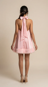 Robe Courte Premium Rose Pâle à Col Halter pour Femme en Satin, Idéale pour l'Été, Tissu Léger, Vente en Gros - Product Image 3