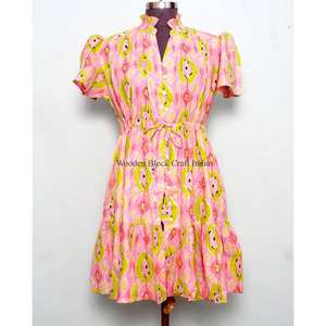 Vestidos Cortos Casuales y Sexys para Mujer, de Alta Calidad, Personalizables al por Mayor, con Estampado Floral, Manga Corta y Corte Ajustado - Product Image 1