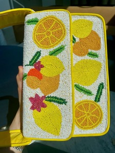 กระเป๋าถือลูกปัดหรูหรา งานแฮนด์เมด สายหนัง กระเป๋าทรงถัง ประดับลูกปัดวิบวับ แฟชั่นสำหรับงานกลางคืน กระเป๋าคลัทช์งานแต่งงาน - Product Image 5