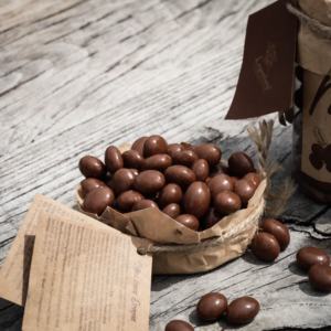 Meilleur Vendeur Matcha chocolat aux amandes noix à l'intérieur chocolat au lait Viet Nam bon pour votre santé et votre famille 5 ans d'expérience - Product Image 4