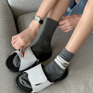 Sandalias de Plataforma Deportivas de Goma 2026, Chanclas de Verano Suaves para Mujer, Sandalias Casuales para Ducha con Velcro para Hombre - Product Image 1