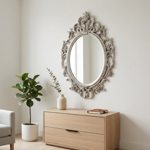 Espejo de Pared Ovalado de Lujo Estilo Veneciano con Marco Floral Barroco Ornamentado y Parte Superior en Forma de Corona |   Espejo Decorativo para Dormitorio o Sala de Estar - Product Image 3