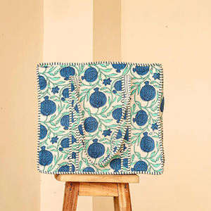 Sac fourre-tout matelassé en coton réversible à imprimé floral grande capacité pour le shopping, les voyages et l'usage quotidien - Product Image 2