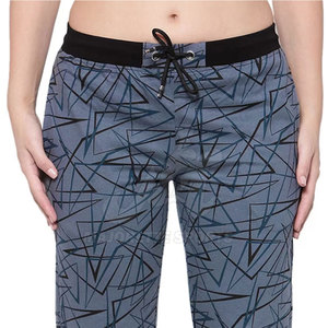 Pantalons polyvalents et modernes pour femmes, conçus pour un usage décontracté, un style bureau et une coupe décontractée, en promotion. - Product Image 6
