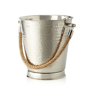 Cubo para hielo de níquel martillado con asas de cuerda de yute náutica – Enfriador aislado para vino y champán - Product Image 3