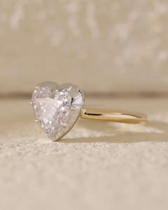 Anillo de Diamante Cultivado en Laboratorio, Oro Blanco de 14k, 2ct, Corazón, Joyería de Diamante Cultivado en Laboratorio, Anillo de Compromiso y Matrimonio para Mujer - Product Image 2