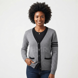 Cárdigan Gris de Punto para Mujer, Estilo Sorority HMR, Manga Larga, Cuello en V, Cierre de Botones, Diseño Casual con Contraste de Color - Product Image 1
