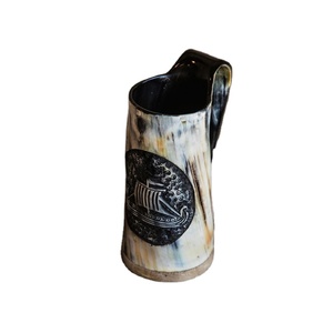 Tasse de corne de bière en céramique de qualité supérieure personnalisée du concessionnaire pour l'original stocké pour les fêtes de corne à boire Viking vente de fête - Product Image 1