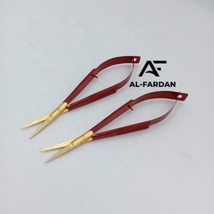 Tijeras para Cejas Color Granate, Acero Inoxidable Sólido, Punta Dorada, Hoja Curva Afilada para Recortar Cejas y Pestañas, Logotipo Personalizado - Product Image 4