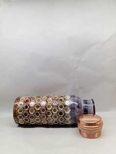 Botella de Agua de Cobre con Diseño Martillado de Diamantes, Color Marrón, Revestimiento Ecológico Anticorrosión, Apta para Lavavajillas, Tapa Incluida - Product Image 2