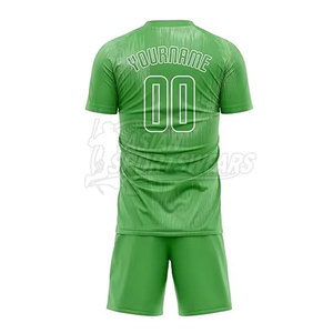 Vente directe d'usine : uniforme de football en tissu polyester respirant avec logos et numéros personnalisés pour les équipes - Product Image 2