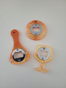 Ouvre-bouteille décoratif en résine avec perles et paillettes intégrées pour collection de cadeaux et souvenirs de luxe pour la maison - Product Image 4
