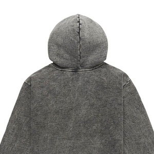 Sweat à capuche vintage pour homme, 100% coton, noir, coupe oversize, délavé, vieilli, effet usé, avec finition délavée aux pierres minérales et à l'acide - Product Image 4