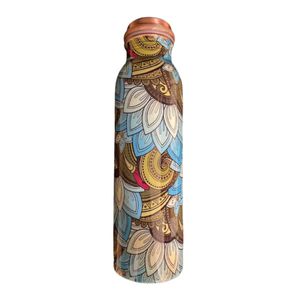 Juego de Regalo de Botella de Agua de Cobre Puro con Motivo de Hojas Verdes y Beige Tradicionales y Dos Tazas para Bodas y Regalos para el Hogar - Product Image 3