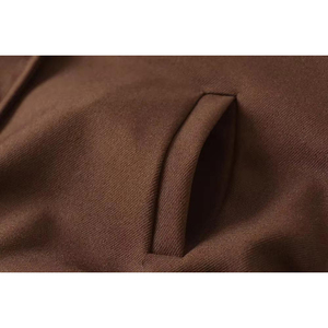 Veste varsity courte marron et crème avec manches contrastées, logo personnalisé - Product Image 5