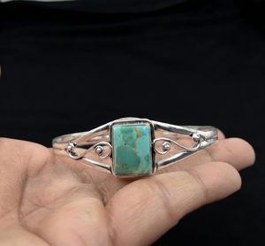 Bracelet jonc ouvert en argent turquoise avec pierre rectangulaire, style vintage bohème, sertissage clos chrétien pour femme - Product Image 3