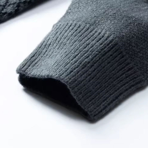 2026 Best Quality Men's Gray Knitted O-Neck <b>Pullover</b> <b>Sweater</b> with Geometric Pattern Long Sleeve - Product Image 6