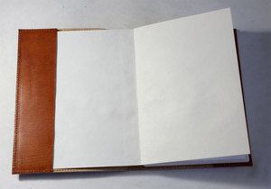 Carnet personnalisé en cuir de chèvre véritable avec couverture en relief à motif floral moderne, couleur brun clair, rechargeable, 100 feuilles, 6"x8" - Product Image 3