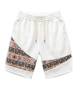 Shorts Bermuda Homme Blancs à Patchwork avec Cordon de Serrage à la Taille, Panneaux à Motifs Ethniques, Toile de Haute Qualité 100% Polyester, Tenue Décontractée - Product Image 6