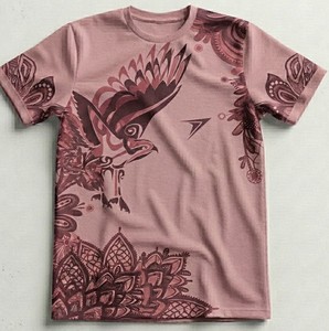 เสื้อยืดสวมใส่สบายทุกวัน ผ้าเนื้อนุ่มระบายอากาศได้ดี สไตล์ลำลองแนวสตรีท เสื้อผ้าสำหรับทุกเพศทุกวัย น้ำหนักเบา เหมาะสำหรับทุกฤดูกาล - Product Image 1