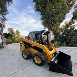 Chargeuse compacte sur pneus Cat 236D avec moteur Perkins, boîte de vitesses haute efficacité et pompe – Matériel de terrassement - Product Image 5