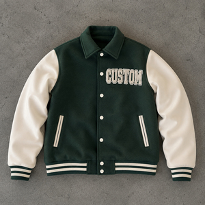 Chaqueta Varsity Monocromática Personalizada para Hombre con Logotipo Bordado Tonal, Venta al Por Mayor para Marcas de Moda Estadounidenses - Product Image 3