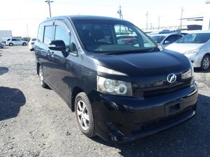 Expédition de conteneurs de 40 pieds de TOYOTA VOXY (3 unités) et TOYOTA VITZ (1 unité) depuis Nagoya, Japon, vers Tema, Ghana - Product Image 2