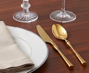 Elegant Gold Flatware Set With High <b>Mirror</b> Polish Dishwasher Safe Metal Handle Design For Wedding And Tableware Use - Product Image 1