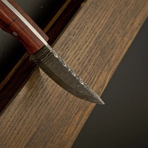 Couteau d'extérieur, lame en acier Damas, manche en bois, avec étui en cuir, couteau personnalisé - Product Image 3