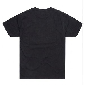Nuevas camisetas y conjuntos de pantalones cortos negros para hombre con logo personalizado impreso, para ropa de verano a la moda. - Product Image 3