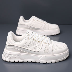 รองเท้าผ้าใบแฟชั่นลำลองสำหรับผู้ชาย ไซส์ 38-45 ดีไซน์เนอร์ รองเท้าสเก็ตบอร์ดทรงเตี้ย รองเท้าเดินเล่น รองเท้าผ้าใบแบบกำหนดเองสำหรับผู้ชาย - Product Image 4