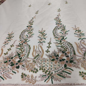 Tela de Encaje Bordada Verde Esmeralda de Lujo con Lentejuelas Doradas, Tul con Cuentas Pesadas para Vestidos de Novia y de Noche - Product Image 4