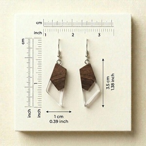 Boucles d'oreilles en corne de buffle de haute qualité, très demandées, au meilleur prix, de chez F.S International - Product Image 1