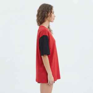 T-shirt décontracté en coton jersey pour femme, col en V, manches courtes, coupe ample, color block, rouge - Product Image 4