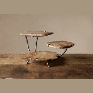Soporte rústico de 3 niveles de madera petrificada con borde natural, torre de postres de piedra natural, expositor de tartas de hierro forjado, bandejas decorativas - Product Image 1